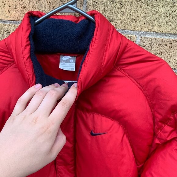 Vintage Nike Puffer Jacket XL Red - Picture 5 of 5